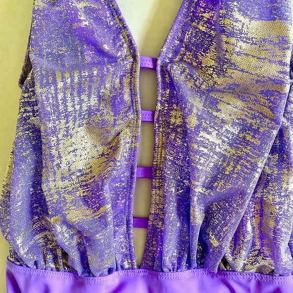 Competition Dance Leo/Costume - Picture 3 of 6